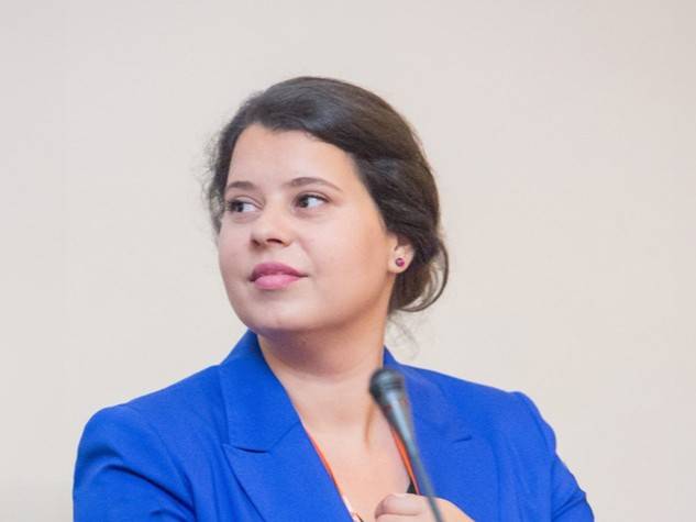  Бояна Табакова, началник отдел 